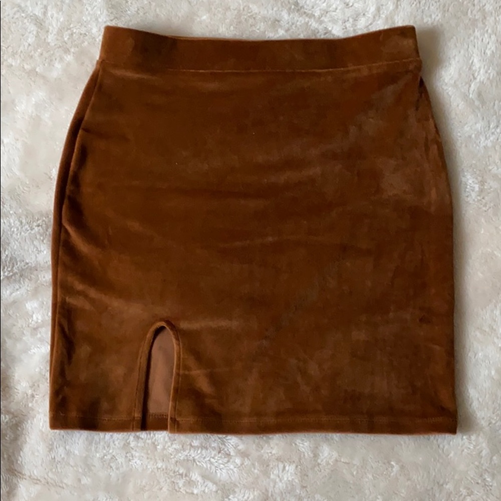 Fall skirt